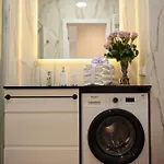 Apartman Royal Patronus Mennica - Business District *