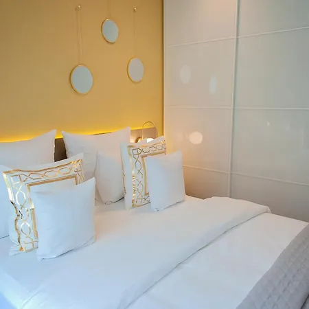 Royal Patronus Mennica - Business District 바르샤바