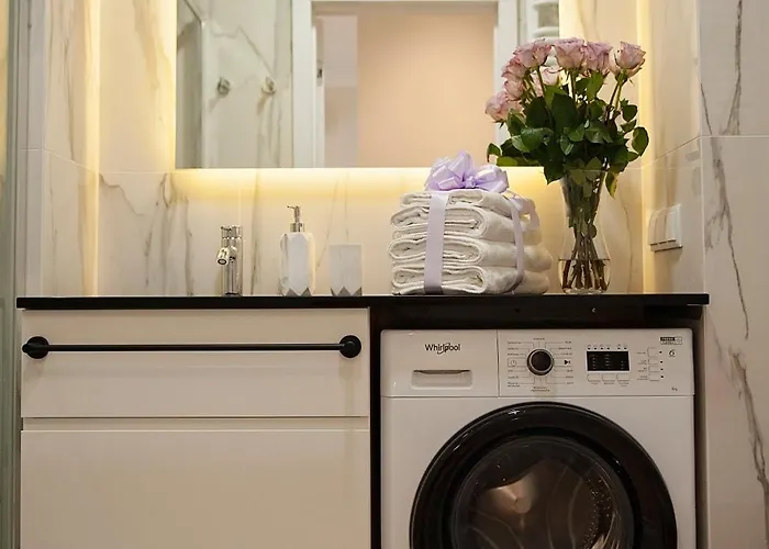 Appartement Royal Patronus Mennica - Business District *