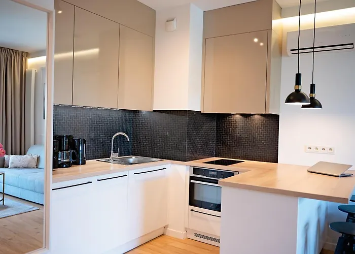 Appartement Royal Patronus Mennica - Business District *