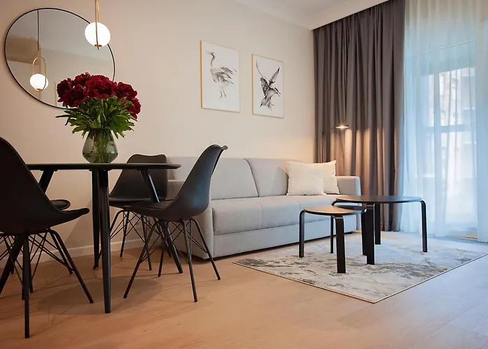 Appartement Royal Patronus Mennica - Business District *