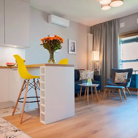 Apartment Royal Patronus Mennica - Business District