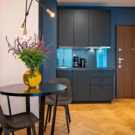 Royal Patronus Mennica - Business District Apartment Warschau