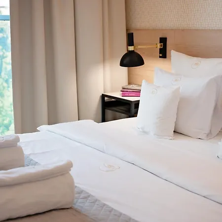 Apartment Royal Patronus Mennica - Business District *