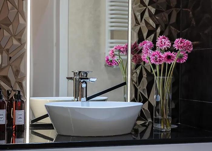 Apartman Royal Patronus Mennica - Business District Varsó